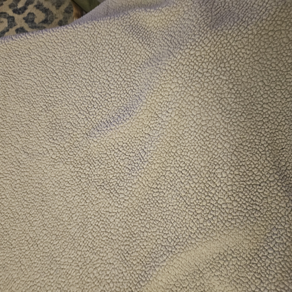 Elephant Baby Blanket - White and Gray - Picture 4 of 6